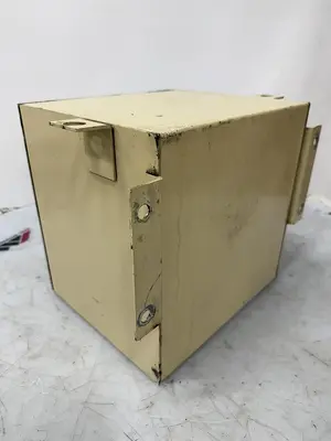 USED HAMMOND MANUFACTURING 150222