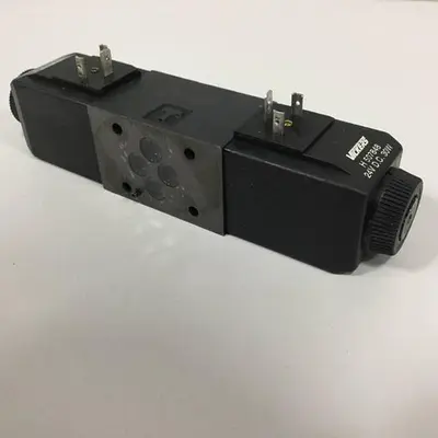 USED VICKERS DG4V-3S-33C-M-U-H5-60