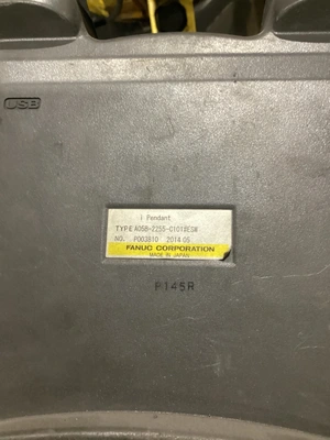USED FANUC R-2000IB/210F + R30IB