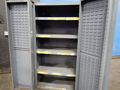 Hardware Cabinet