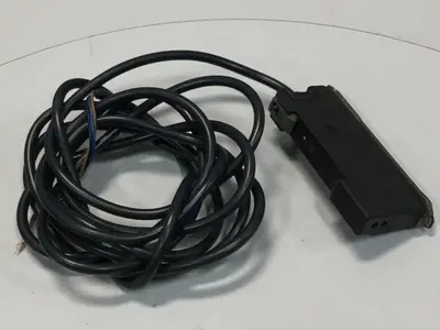 USED OMRON E3X-DA11-S