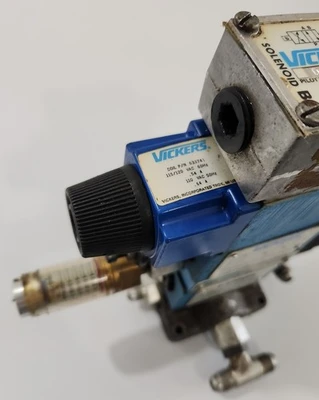 USED Eaton Vickers DGMX1 3 PP CW 20 S
