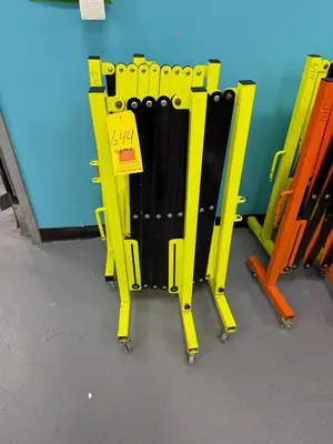Used _UNKNOWN_ _UNKNOWN_ Guard Rails Rhode Island US | Federal Equipment Company #1347979