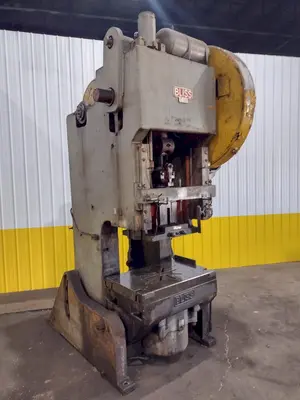USED BLISS C-110