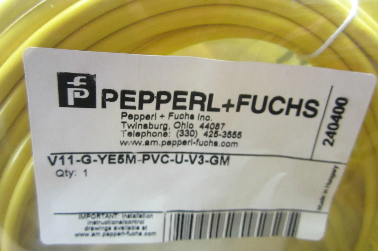 2 NEW PEPPERL FUCHS V11-G-YE5M-PVC-U-V3-GM CABLE/CONNECTOR V11GYE5MPVCUV3GM