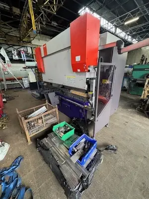 USED BYSTRONIC XPERT 200