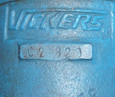 NEW VICKERS C2-320 HYDRAULIC CHECK VALVE C2320