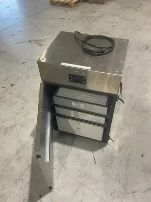 USED FUMEX AIR FILTRATION FUME EXTRACTOR UNIT USED FILTERS, MISSING ONE WHEE