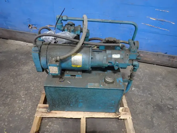 Used VICKERS TK10PVQ10DM Hydraulic Pumps Ohio US | HGR 24 #737906