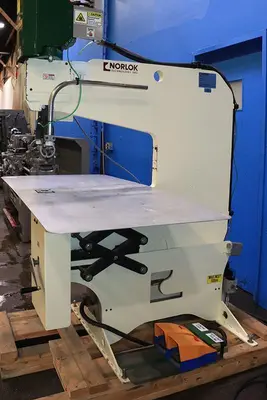 Used _UNKNOWN_ _UNKNOWN_ Clinching Machines New York US | Federal Equipment #1230261