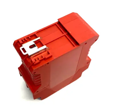 USED ALLEN-BRADLEY SER. B GUARDMASTER MSR138DP SAFETY RELAY