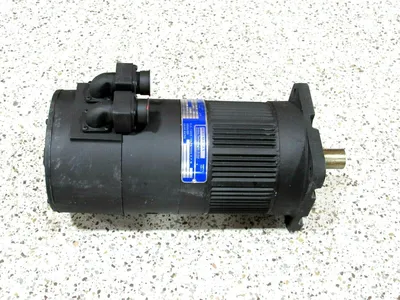 NEW KOLLMORGEN TTR-4501-4204-B-71-L DC MOTOR 11BRN-300-C10/5 TTR45014204B71L