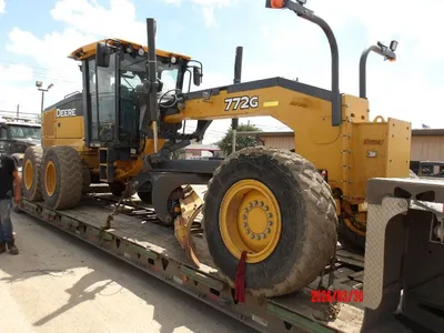 2018 John Deere 772G