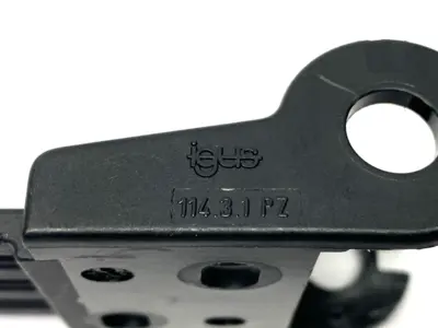 USED IGUS MOUNTING BRACKETS LOT OF 4