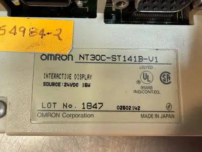 Omron NT30C-ST141B-V1 Operator Interface Touchscreen (7.2.1)