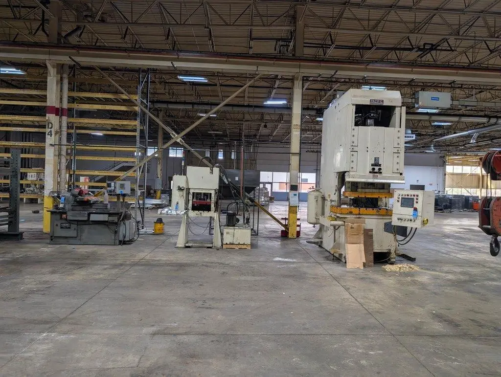 250 TON PACIFIC PRESSFORMER