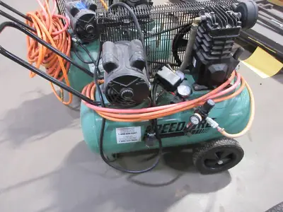 SPEED AIRE AIR COMPRESSOR