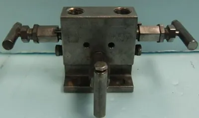 QTY. 1. PGI INTERNATIONAL MANIFOLD M-6508SCG 6000 ...