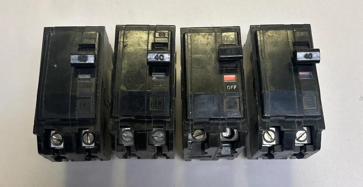 Used SQUARE D QO240 Miscellaneous Equipment (Electrical & Power) | Surplus Asset Holdings #1199231