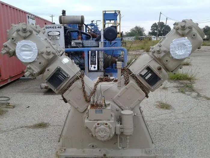 Used JOY WB 12 Piston Pumps Texas US | Elliott Equipment Company #1049285
