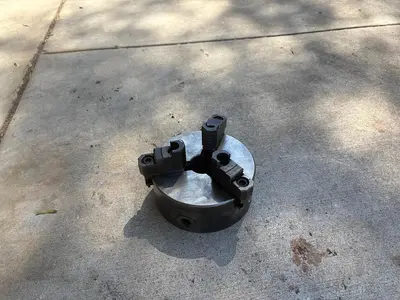 PHASE 2,  6 1/2 " 3-Jaw Chuck 1 1/2" Hole Self Centering Jaws
