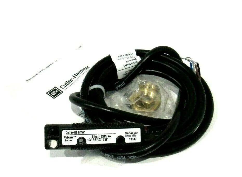 NEW CUTLER HAMMER 13156RD17B1 OEM PRISM DIFFUSE SER.A2