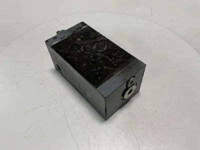 USED VICKERS DGMX2-5-PP-FW-S-30-EN417