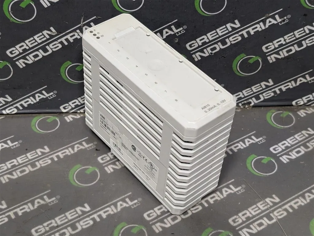 ABB 3BSE008516R1 AI810 8 Channel Analog Input Module PR:Z Used