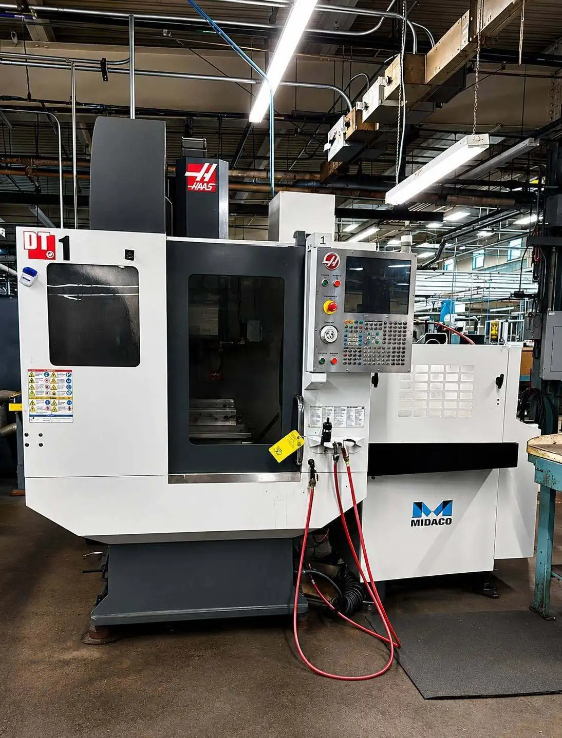 Used 2012 HAAS DT-1 Drilling & Tapping Centers Ohio US | Toolquip, Inc. #1319800