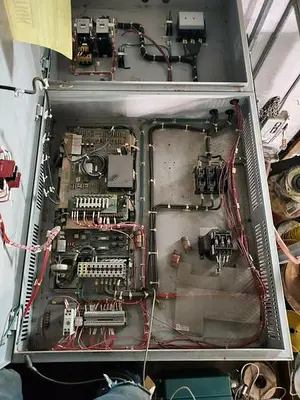 USED ALLEN-BRADLEY 1336 PLUS