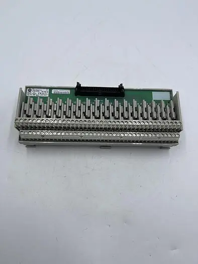 Used ALLEN-BRADLEY ALLEN-BRADLEY 1492-IFM40F-F-2 SER A Misc Electrical & Power Parts | ND Industrial Surplus #1214529