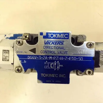 USED VICKERS DG4V32AMP7H7P1050