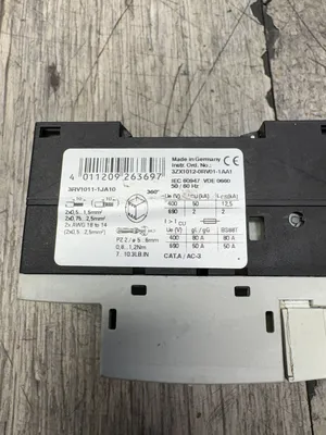 SIEMENS 3RV1011-1JA10 Electrical/PLC/Automation | ESS Industrial Equipment Sales (8)