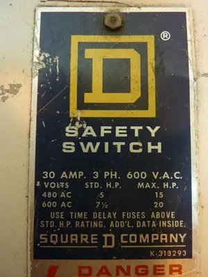 USED SQUARE D H-361