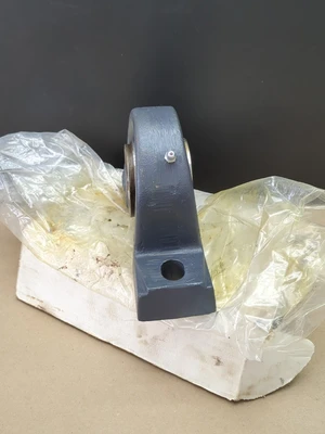 NEW Federal Mogul BCA P 90-R