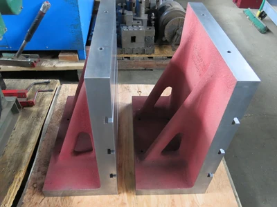 Suburban Tool 24″ Square T-Slotted Webbed Angle Plates