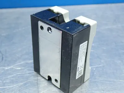 NEW CARLO GAVAZZI RS1A48D40