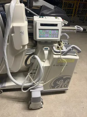 Used GE 2004 GE OEC 9800 Mobile C-Arm Machine X-Ray Machines Texas US | PT Medical Technologies #1458918