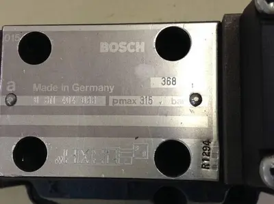 USED BOSCH 0 811 404 208