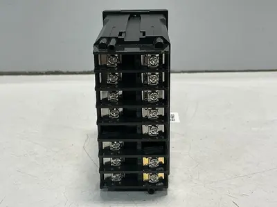 USED RKC INSTRUMENT C400-FJA3-M*AN