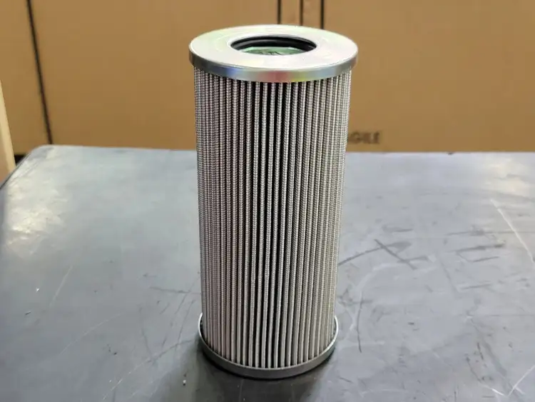 Used PARKER FILTRATION 370-Z-222A Parts (Hydraulics and Pneumatics) British Columbia CA | Lenmark #265753