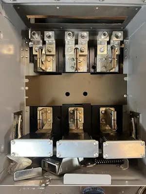 New | in-Stock SIEMENS V7H3205 Miscellaneous Equipment (Electrical & Power) Ohio US | Surplus Asset Holdings #1337633