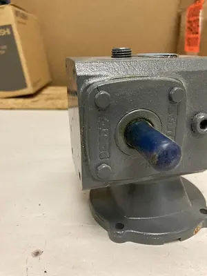 New | in-Stock BOSTON GEAR F710-5-B4-H Speed Reducers | Surplus Asset Holdings #1204346