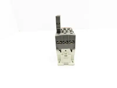 ABB AF30Z-30-00-21 Auxiliary Contactor 600V 50A