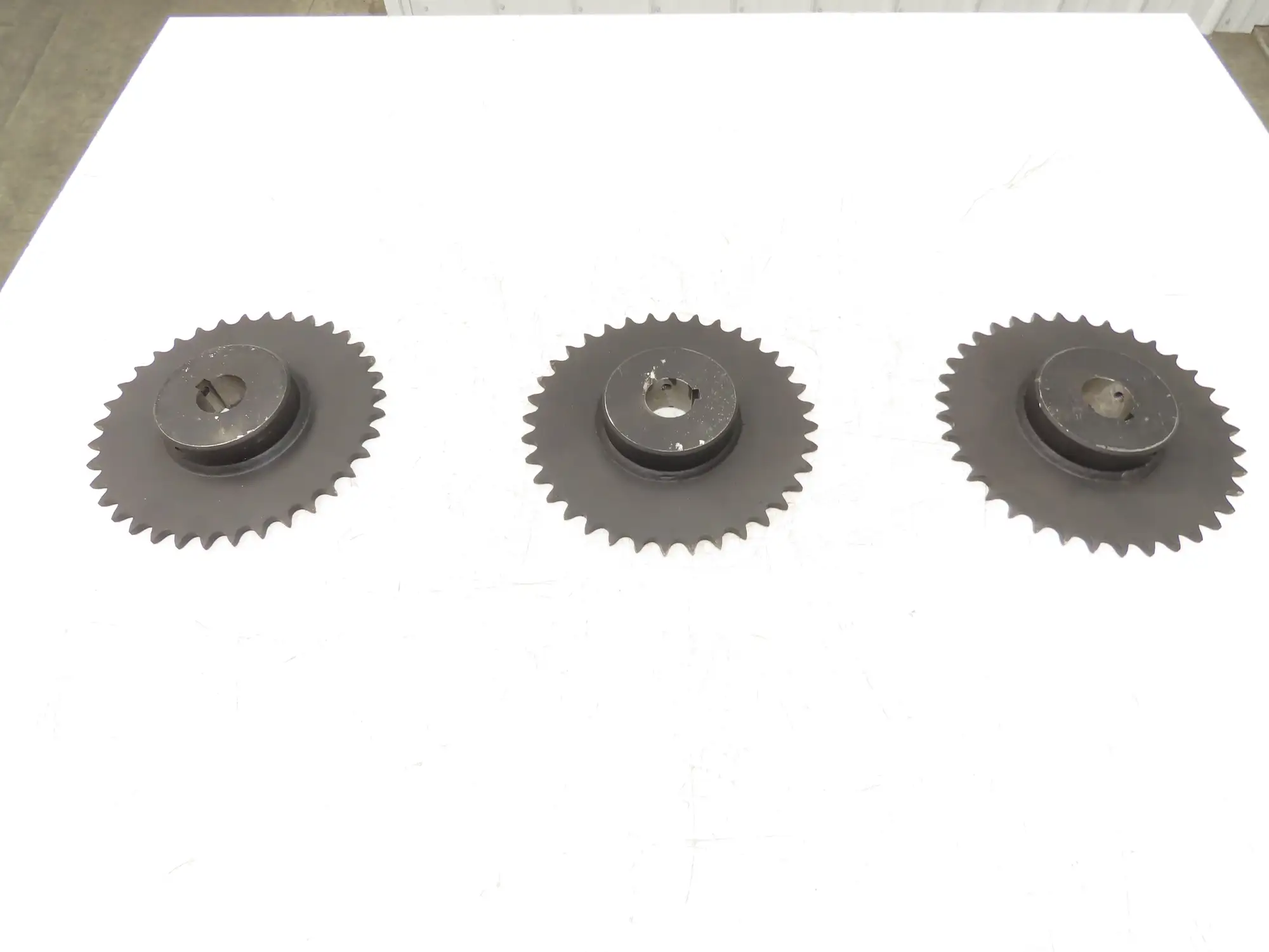 Martin 60B36H Sprocket #60 Roller Chain 36-Tooth 1-7/16" Bore Lot of 3