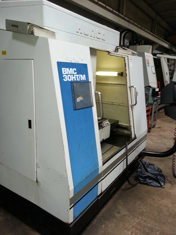 Used 1994 HURCO BMC Vertical Machining Centers | Two Spade Machinery LLC #507826