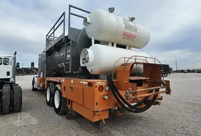 Used 2015 PETERBILT 567 Tractors & Trailers Texas US | Roll Off Truck World #1486374