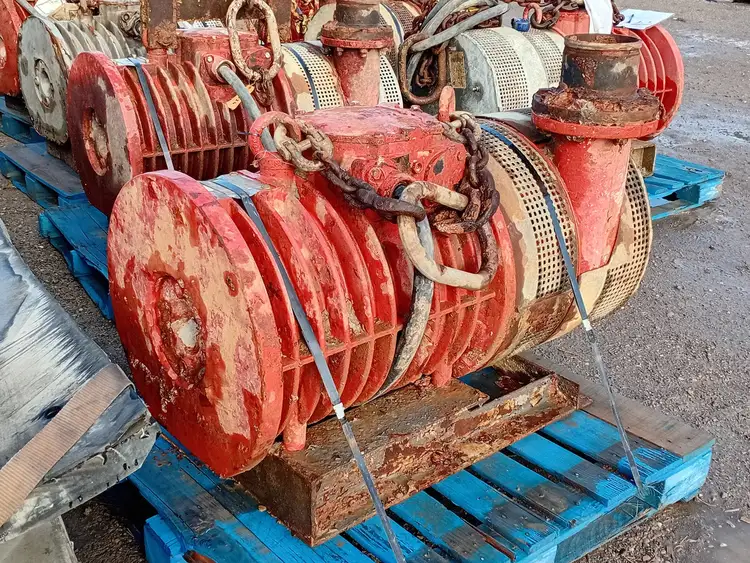 Used GRINDEX 8124.400-0021 Parts (Hydraulics and Pneumatics) British Columbia CA | Lenmark #1440550
