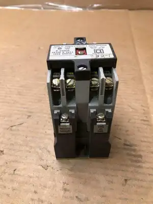Square D X0 20 Industrial Control Relay 20A Class 8501 8-12 Pole