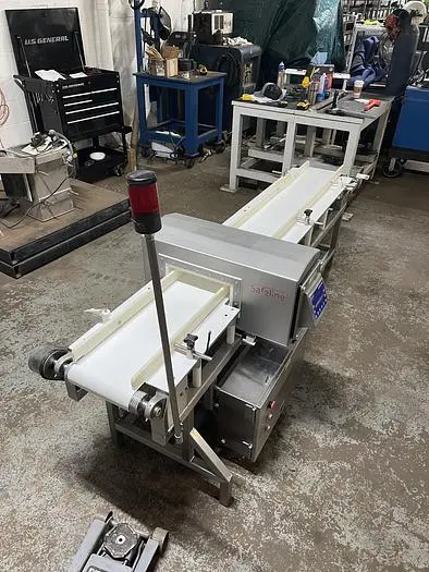 Used SAFELINE METAL DETECTOR _UNKNOWN_ Metal Detectors | ND Industrial Surplus #1214295